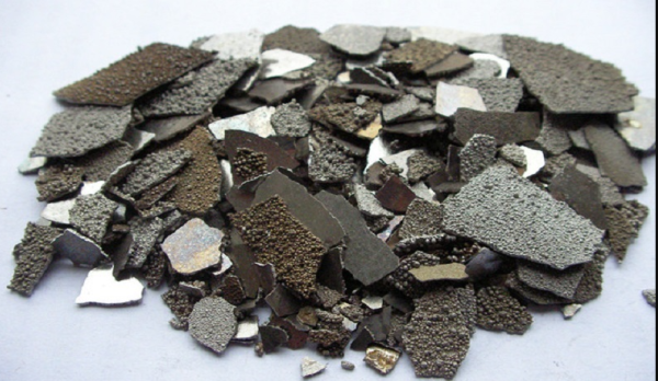 Manganese Metal Flakes/ Briquettes